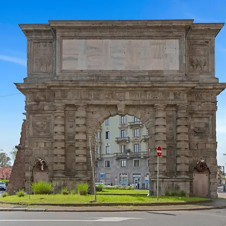 Porta Romana - Qc Terme, 10min Duomo Apartment *